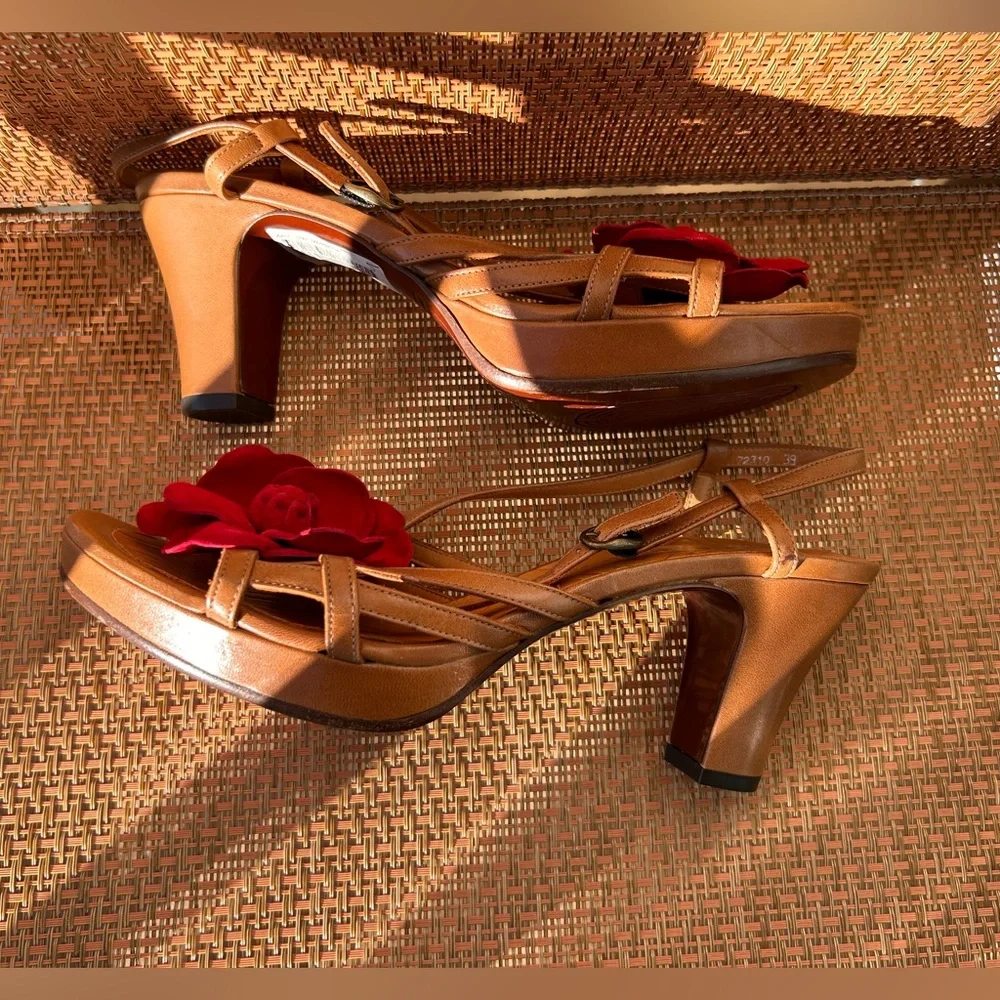 Chie Mihara  Spanish red flowers leather sandals NWT 8,5 (39) - Picture 7 of 15